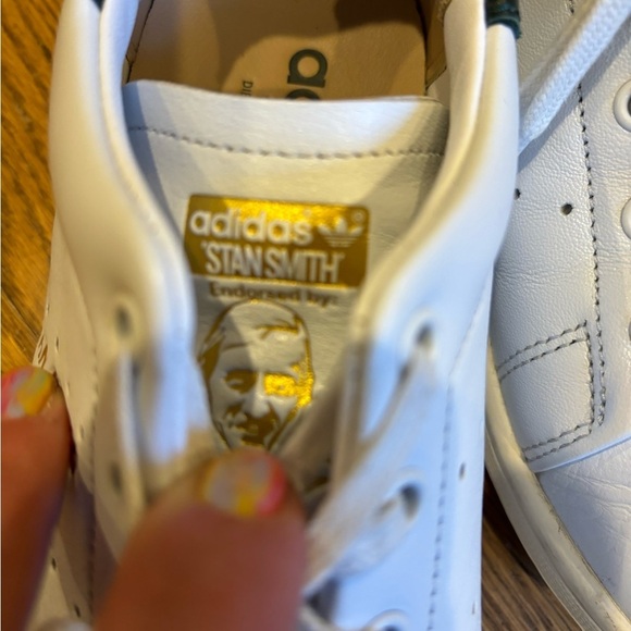 Stan Smith Adidas Sneakers white/blue/gold size 6 women’s - Picture 5 of 7